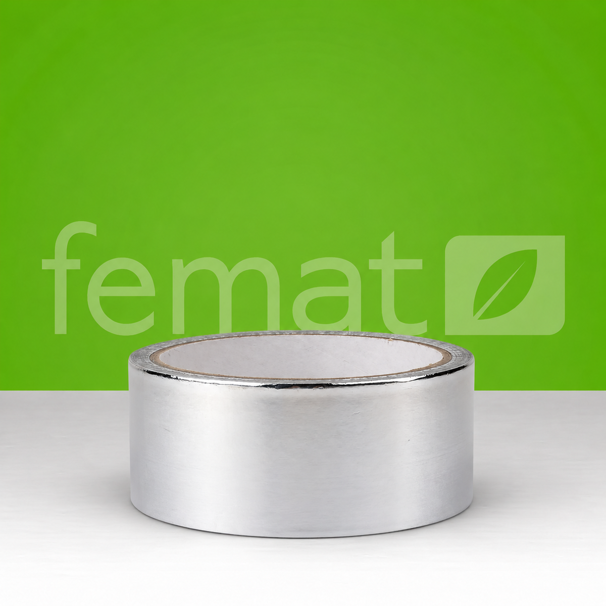 Rouleau de bande adhésive aluminium 50 mm x 50 m Axelair pour étanchéité des raccords de réseau VMC